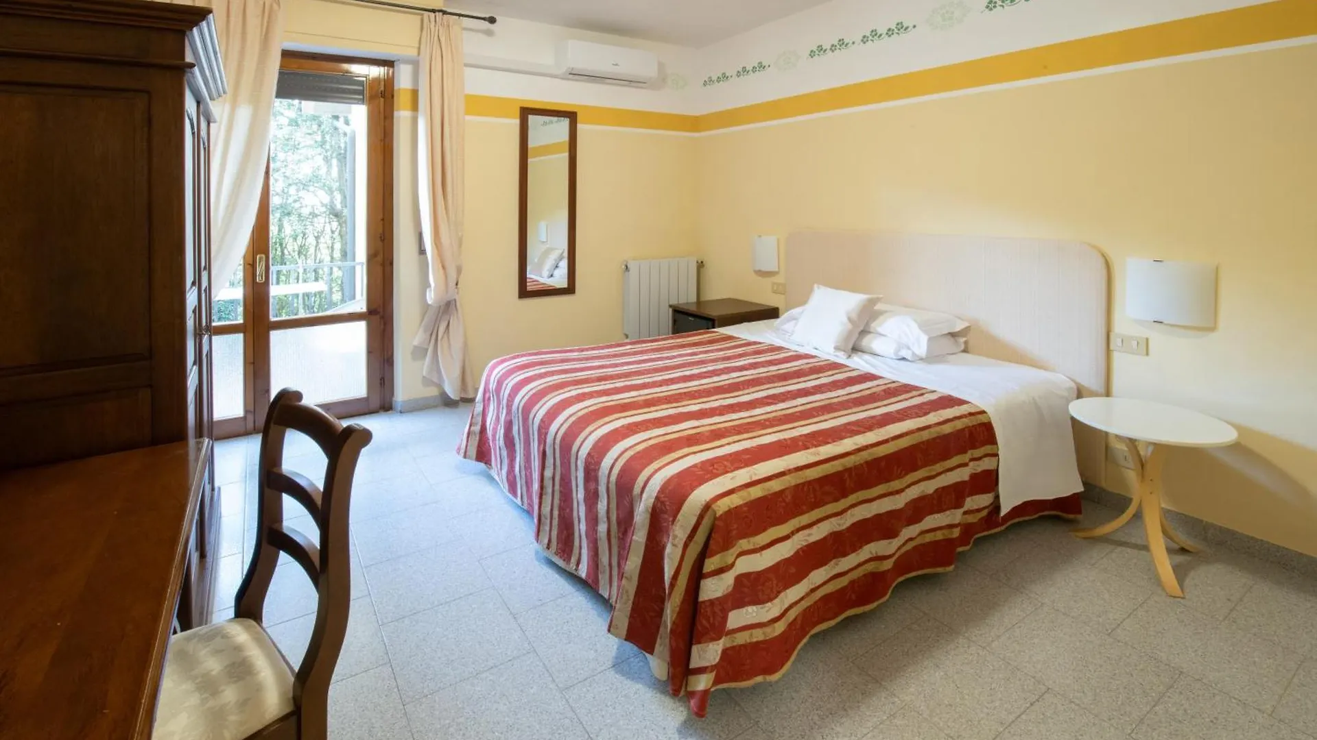 Hotel Le Volpaie San Gimignano