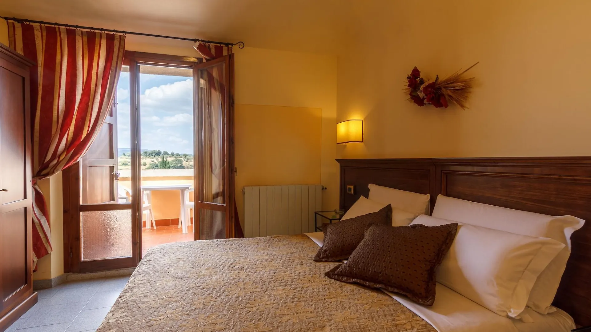 Le Volpaie Hotel San Gimignano